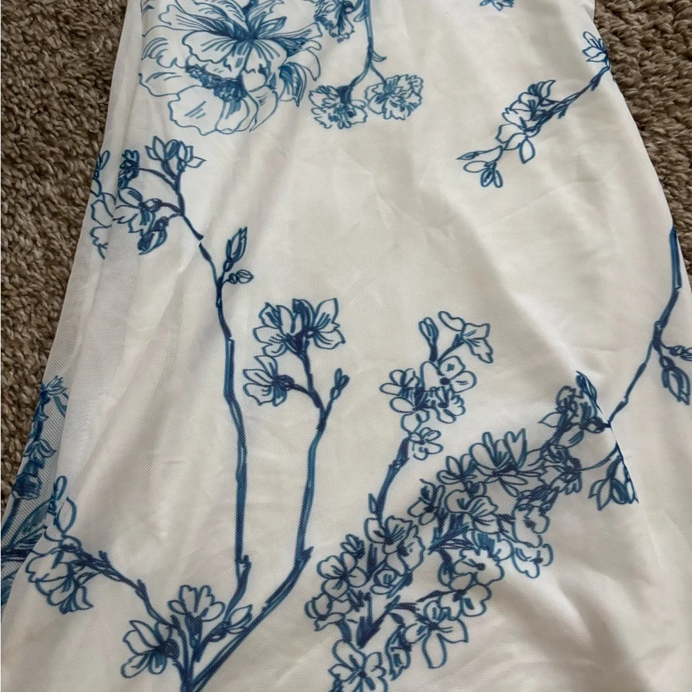 Tiger Mist Blue and White Floral Mini Dress - Picture 4 of 7